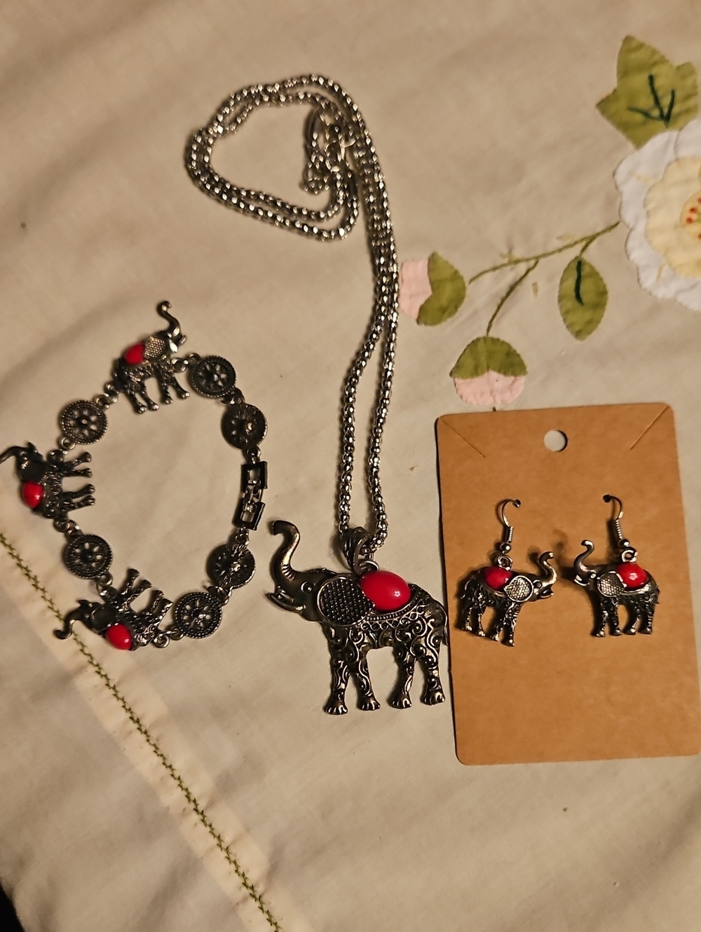 Silver Elephant Jewelry Set with Red Stones